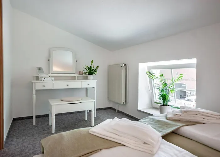 Knusthof - 2 Lägenhet