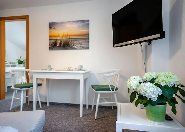 Knusthof - 2 Lägenhet Albertsdorf